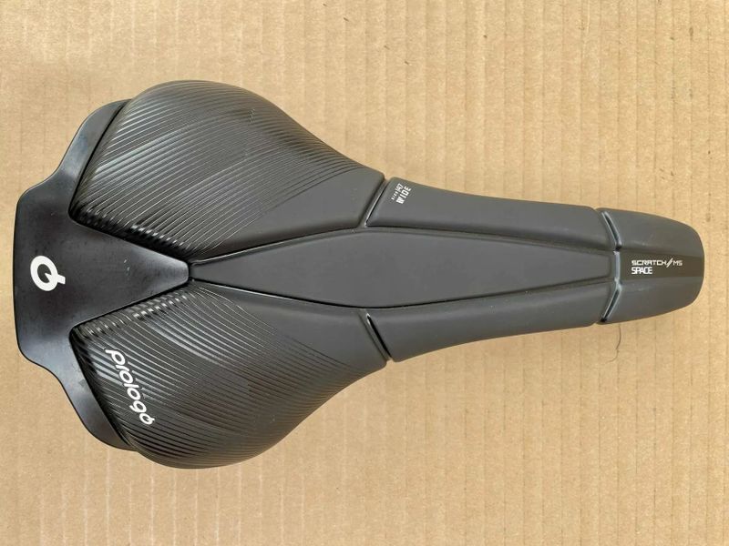 Sedlo PROLOGO SCRATCH M5 TiROX AGX Space 147mm