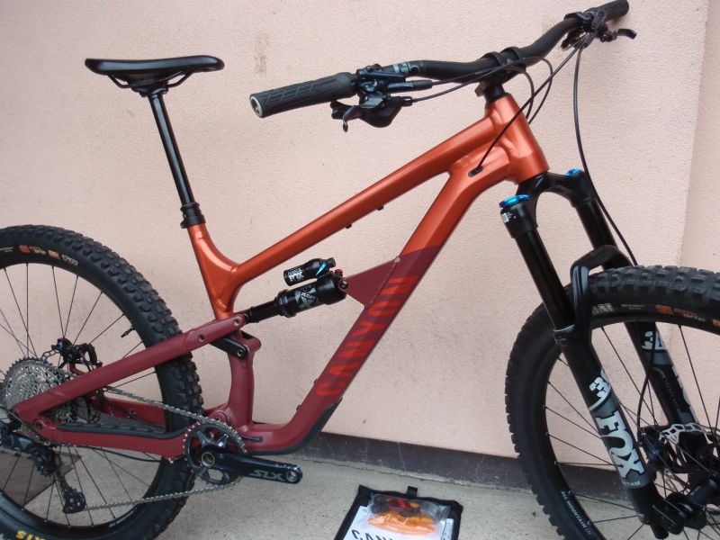 Málo jetý Canyon Spectral 125 AL 6