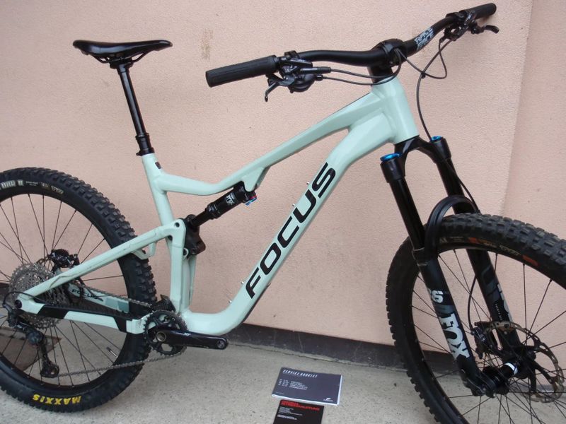 Enduro Focus Jam 6.9 Sky Grey 29"