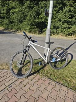 Rockrider Am 100 hardtail