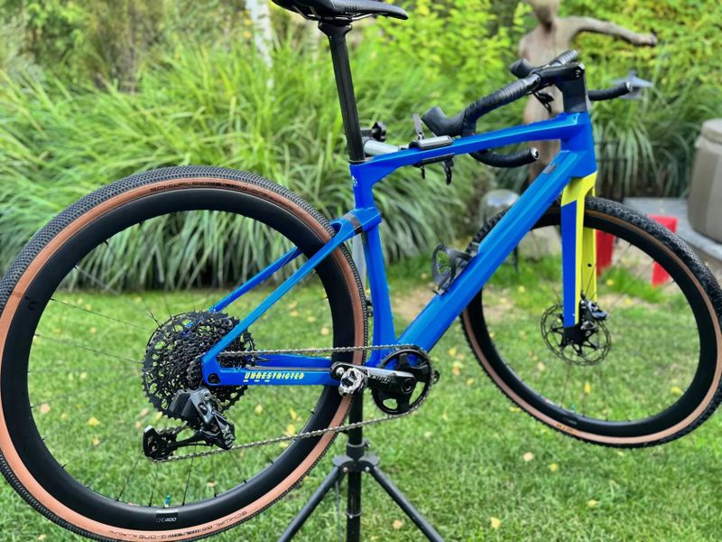 BMC BMC UnReStricted 01 TWO 2022