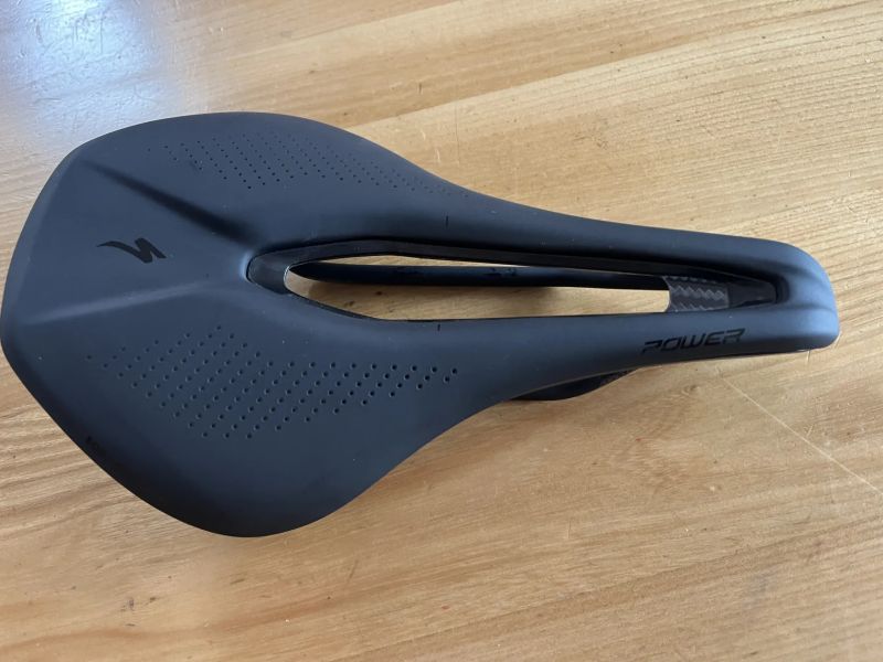 prodám sedlo Specialized Power - black 143 mm NOVÉ !!!!!