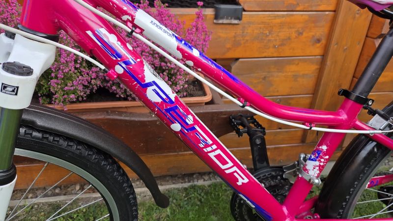 Dětské kolo Superior Paint 24" věk 7-12let postava 120-150cm.