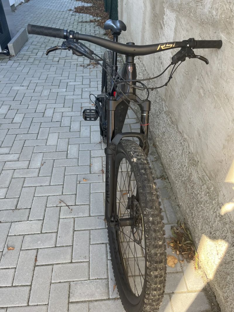 Trek Fuel EXEe 9.8 XT