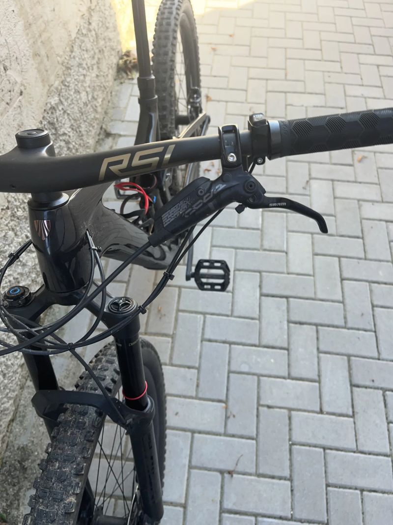 Trek Fuel EXEe 9.8 XT