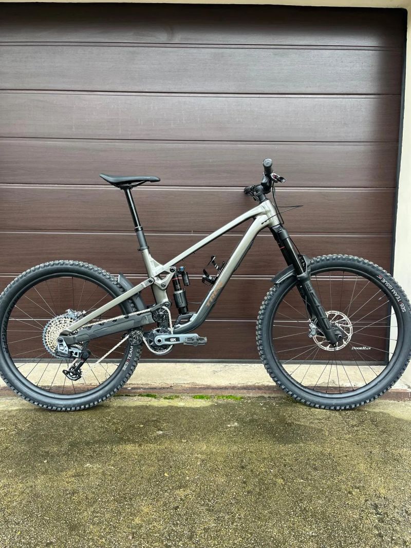 Trek Slash 9 GX