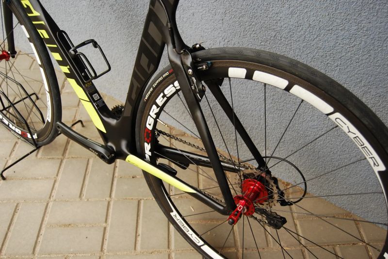 Giant Propel 2 Carbon