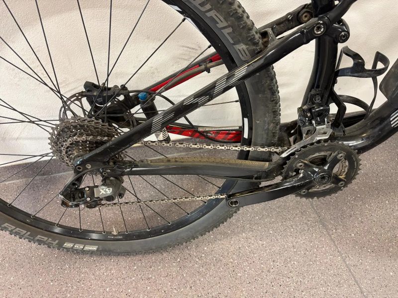 Specialized Epic Comp 29