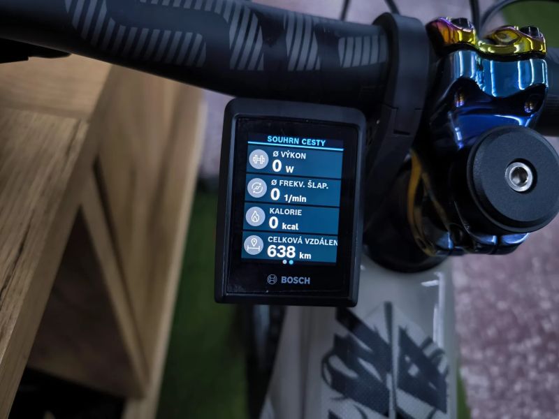 Karbon Haibike AllMtn CF SE, 750Wh, Bosch CX4, vel.S, najeto 650km, plná záruka, původně 221.999,-Kč
