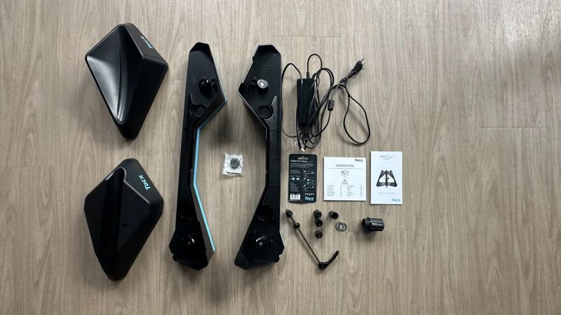 Tacx Neo 2T včetně motion plates