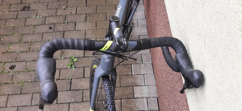 Cube Cyklokrosové kolo CUBE CROSS RACE PRO 2019 grey´n´flashyellow