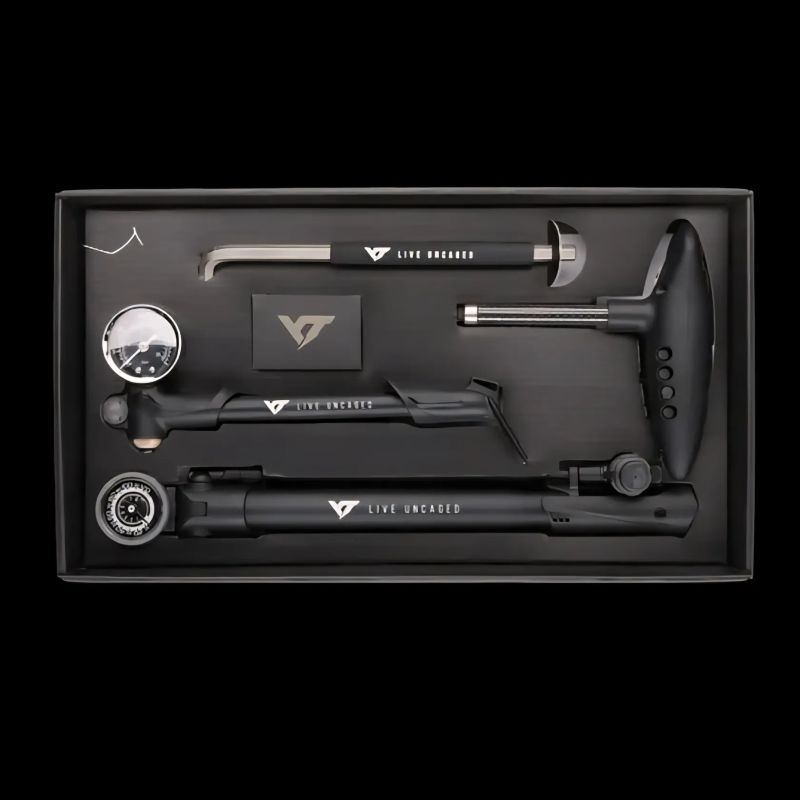 Nový YT Industries Decoy SN 29 Core 2 Reflex Red L 2025 20kg 