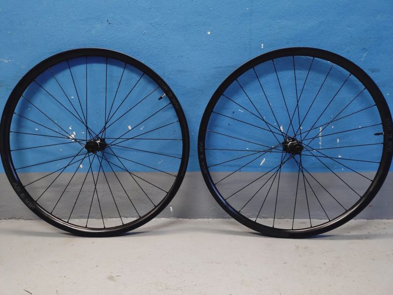 MTB kola DT Swiss/JAVAX