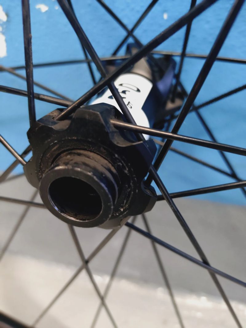 MTB kola DT Swiss/JAVAX