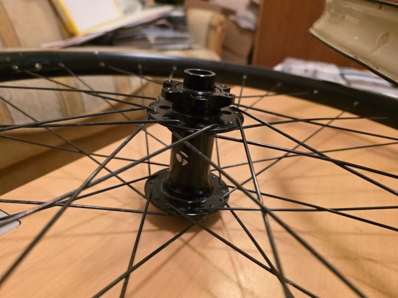 Bontrager 29 boost kola s MD35 ráfky, 6 děr kotouče, XD, Microspline