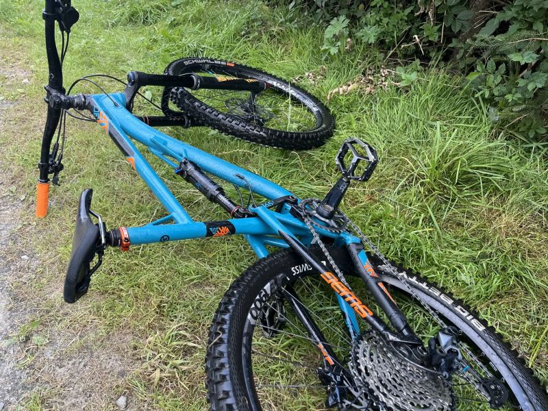 Enduro kolo Kellys swag 30, L, 170/165mm, 12sp SLX, 27,5