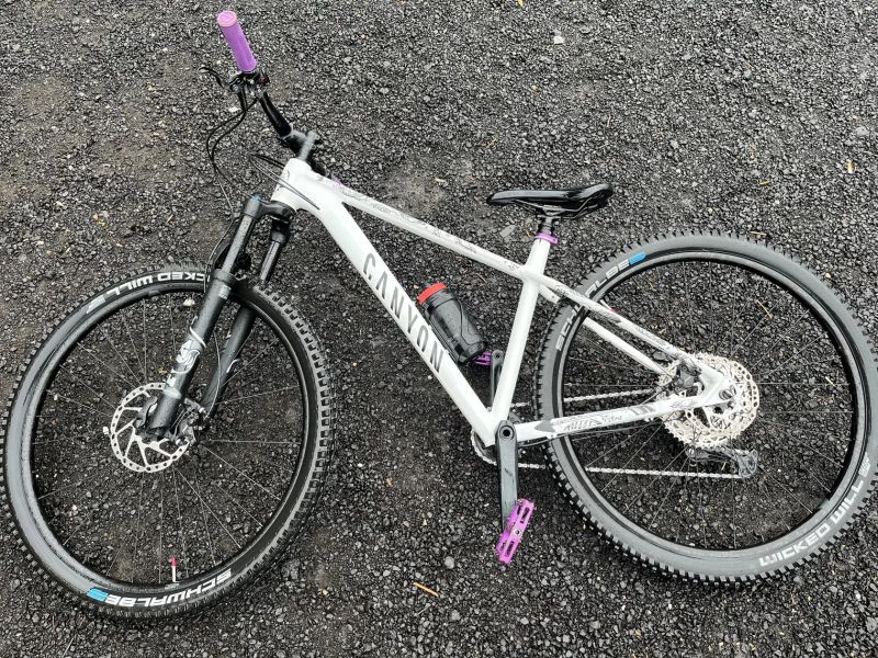 XC/Trail 29 Canyon Grand Canyon 8, M, WMN (jen dámské sedlo), 120mm, Shimano/Fox