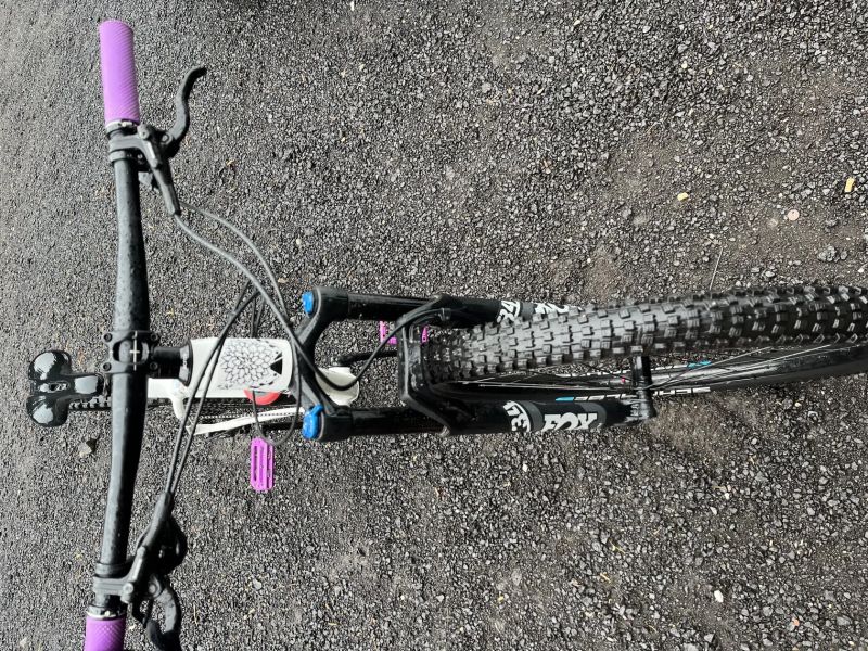 XC/Trail 29 Canyon Grand Canyon 8, M, WMN (jen dámské sedlo), 120mm, Shimano/Fox