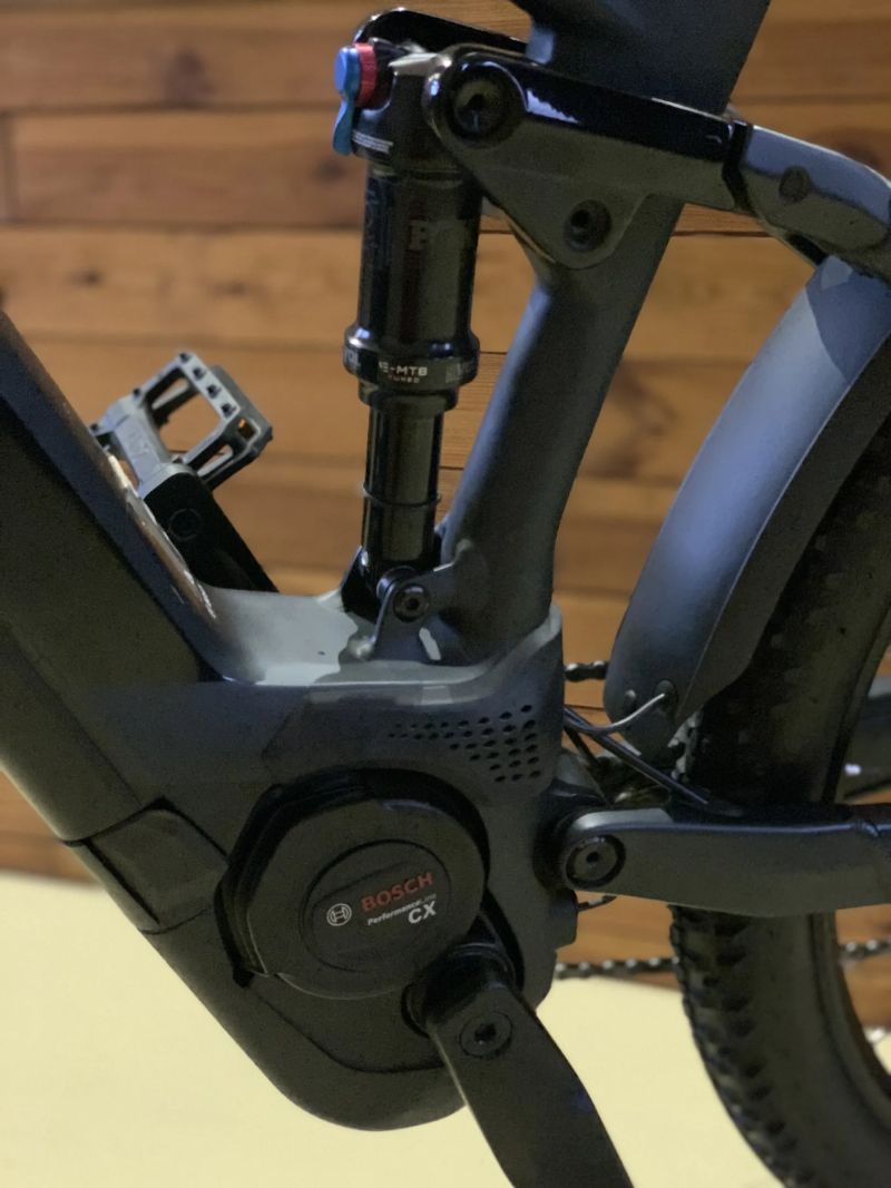 Cube Stereo Hybrid 120 Race 625.