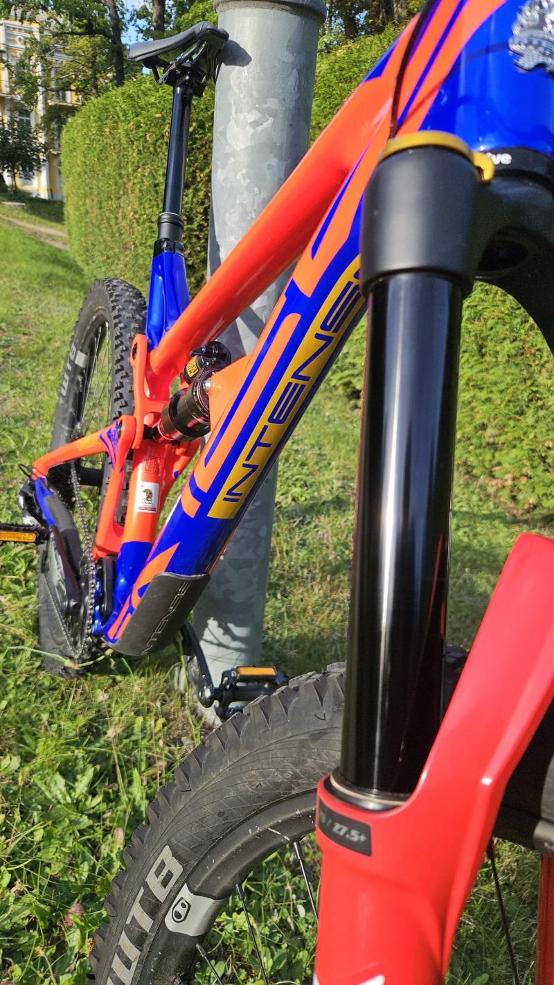 Intense Carbine Carbon