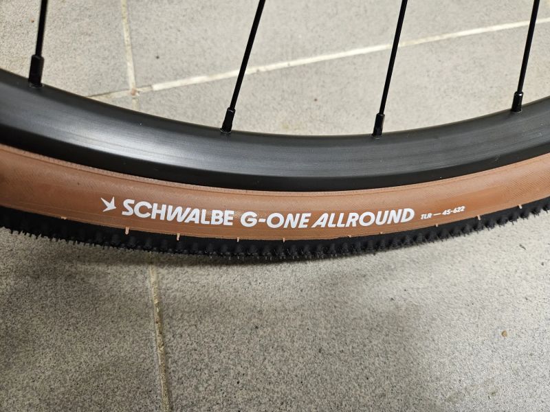 Zapletená kola WTB ST i25