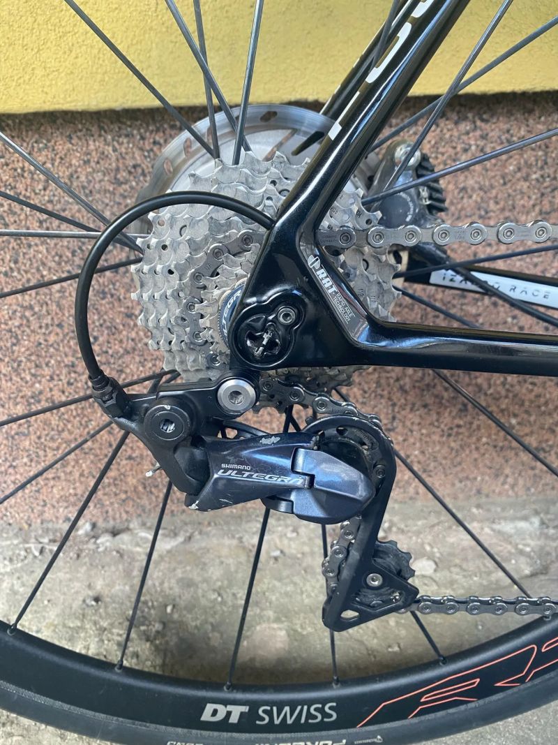 Focus Izalco Race disc Ultegra