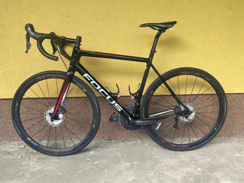 Focus Izalco Race disc Ultegra