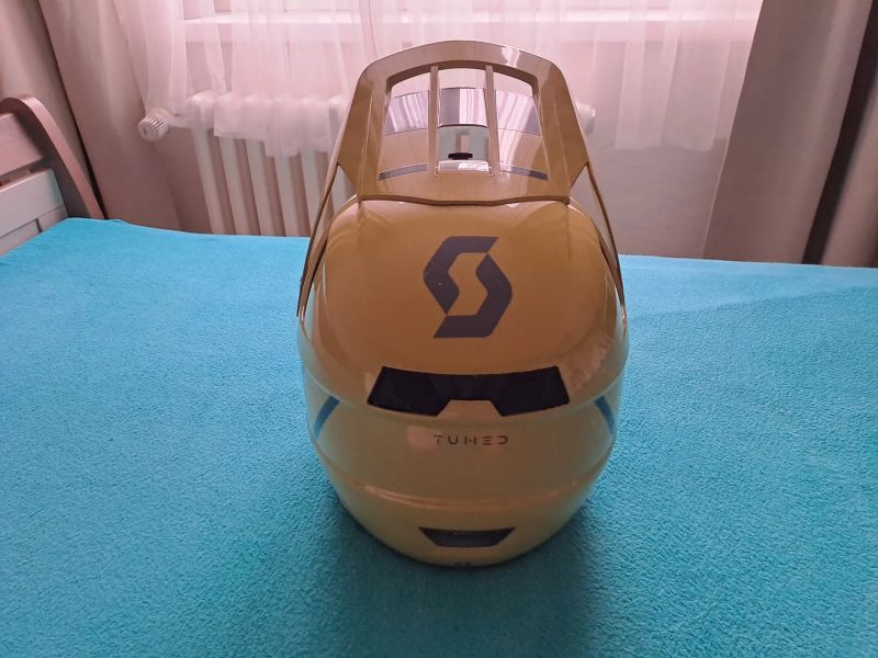 Scott Nero Plus MIPS (M 57-58cm)