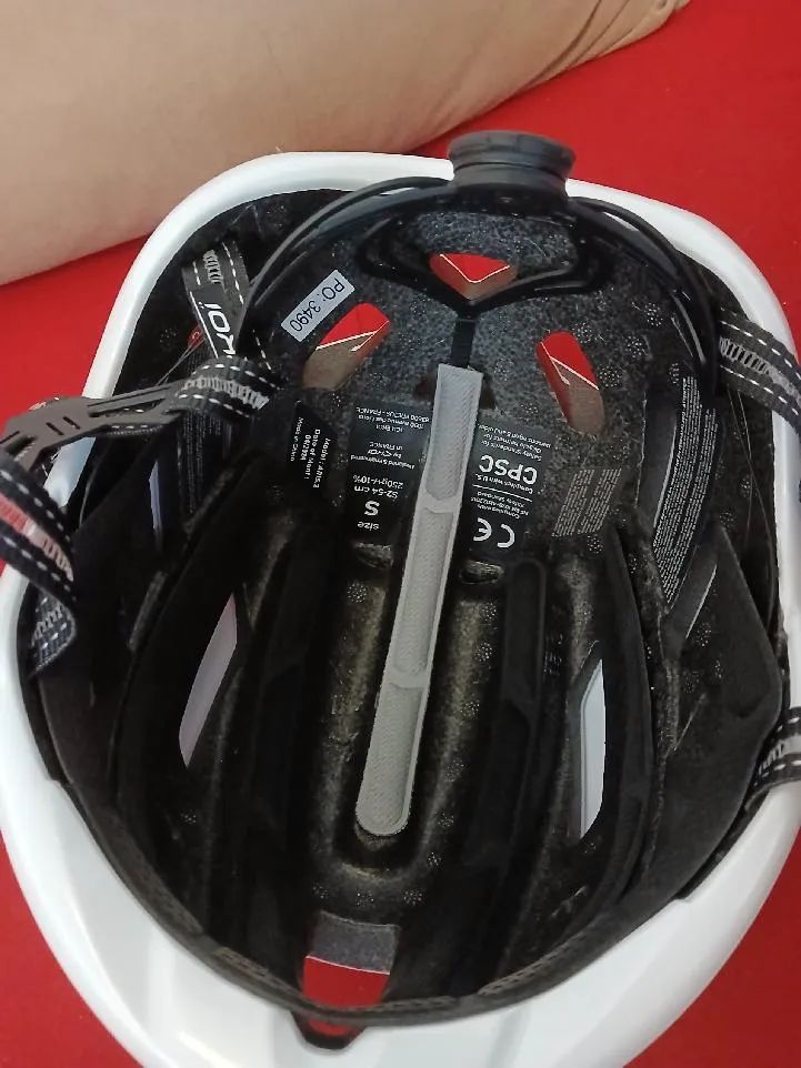 Aero helma Ekoi