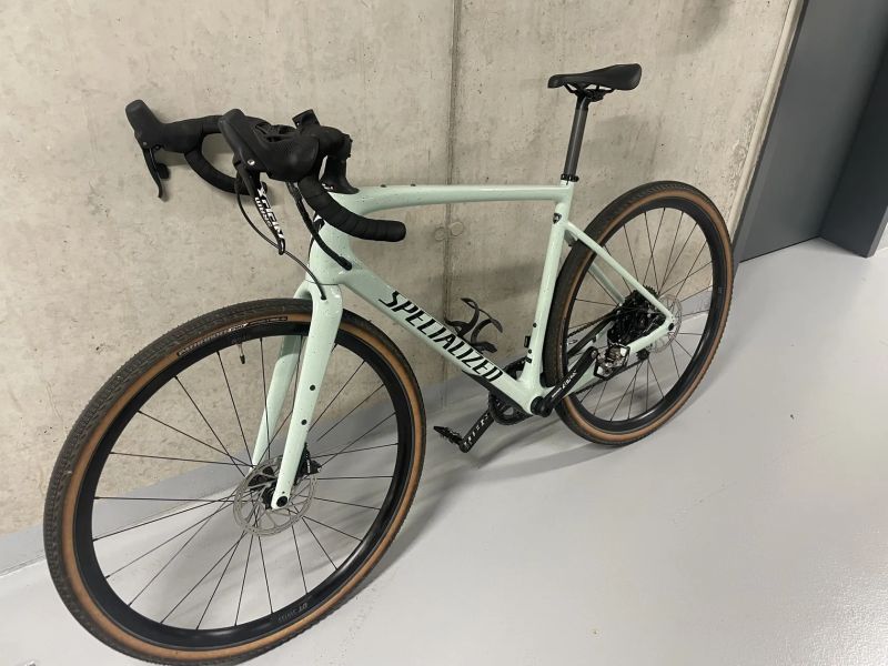 Prodám Specialized Diverge Sport Carbon