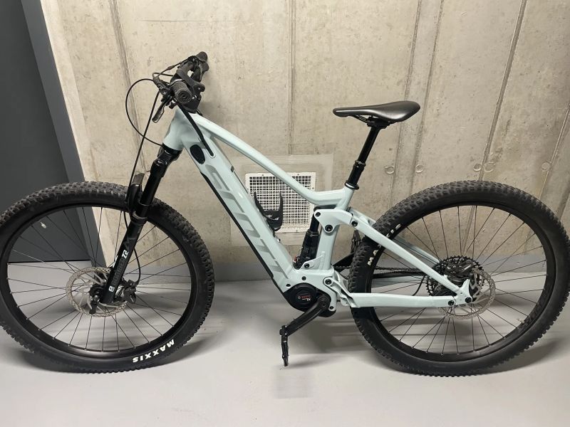 Prodám elektrokolo Scott Contessa Strike 920