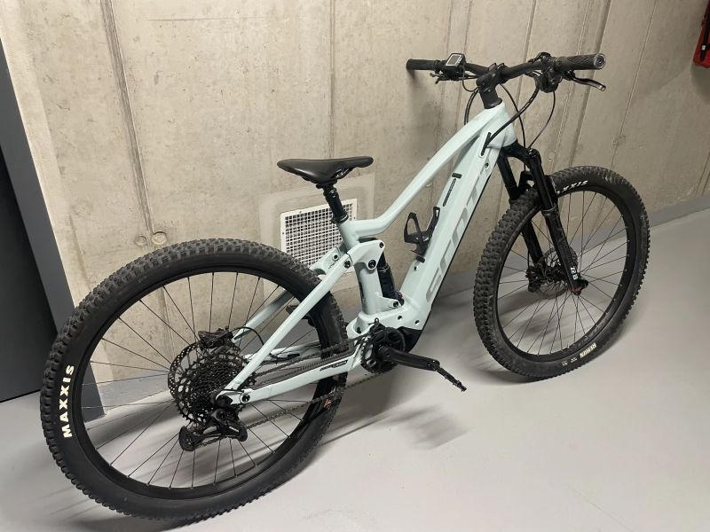 Prodám elektrokolo Scott Contessa Strike 920