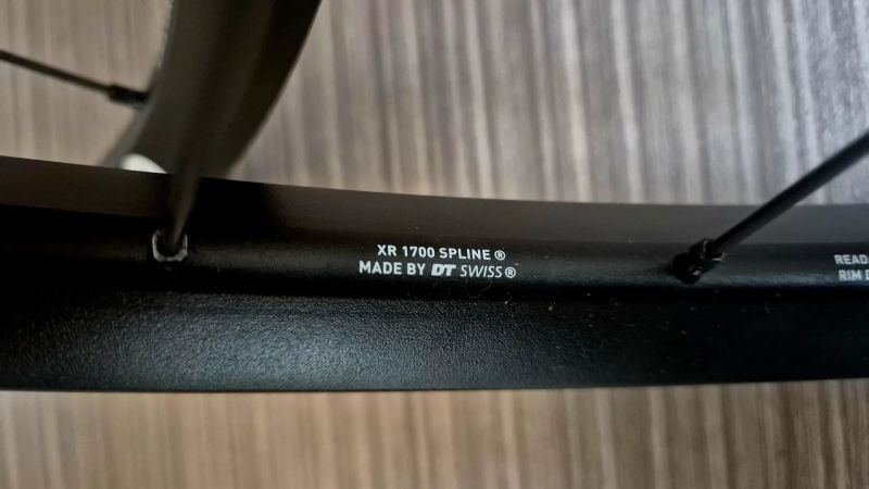 DT Swiss XR 1700 Spline Boost IS 6 děr 29" microspline - NOVÁ