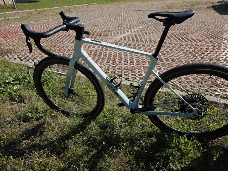 Gravel Cube Nuroad C62 EX