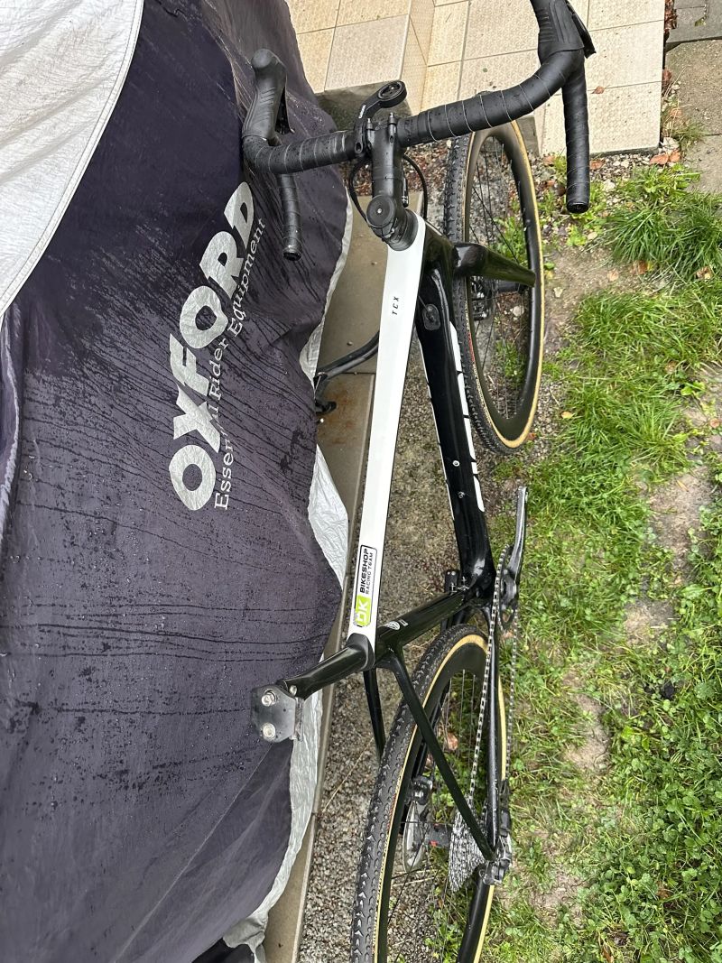 Giant TCX Advanced Pro 2
