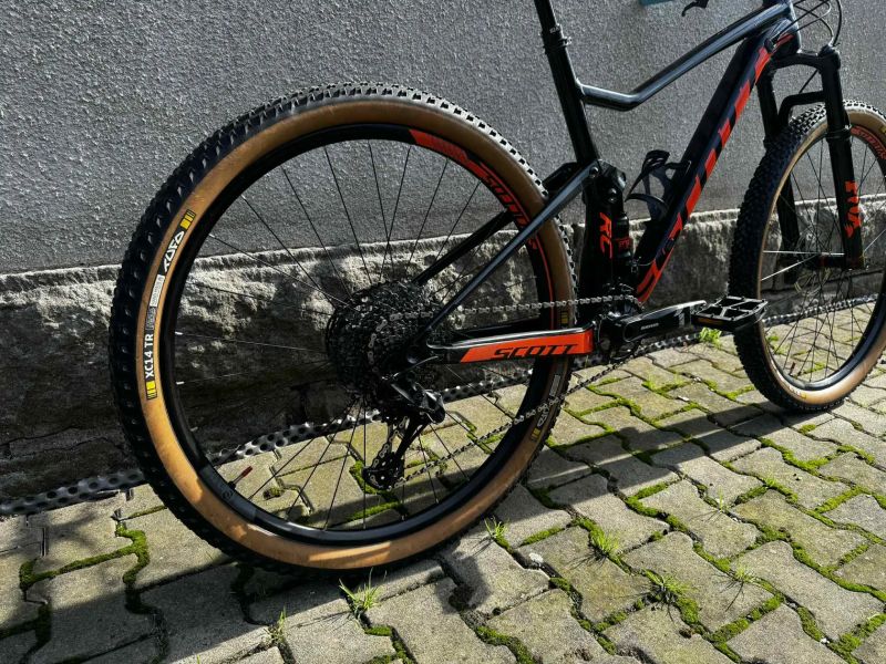 Prodám celoodpružené kolo Scott Spark 900 RC 29"