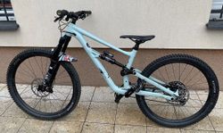 Prodám zánovní Specialized Status 160 velikost S3 M