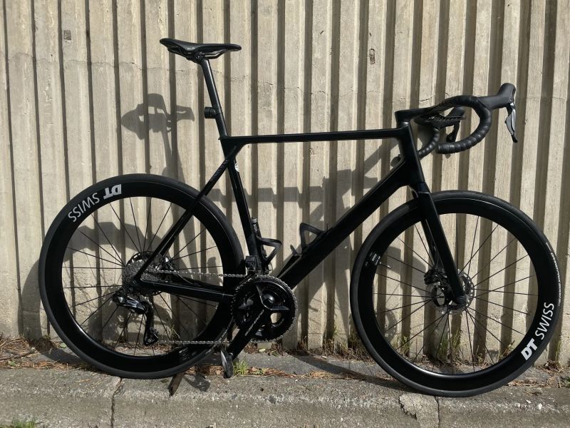 Canyon Ultimate CF SLX 9 Di2 s Wattmetrem