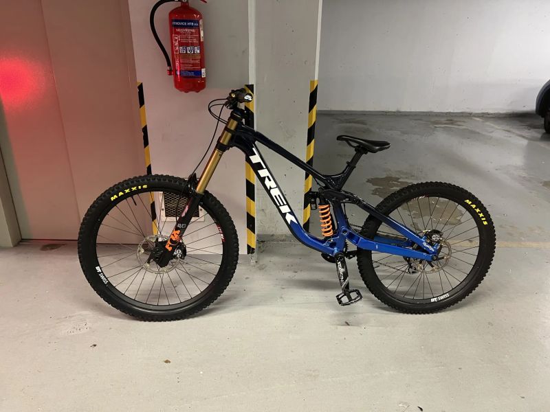 Trek Session R3