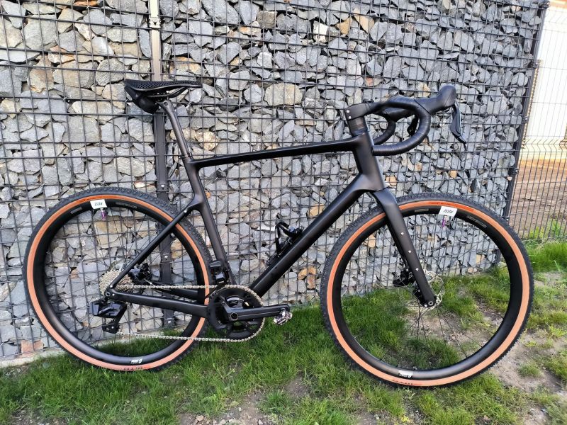 BXT Explore Gravel UDH