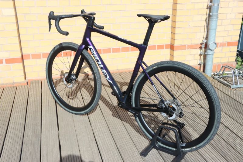 Ridley Grifn RS, GRX 11sp Di2, karbonová kola, 100km, velikost M Ridley (odpovídá 56)