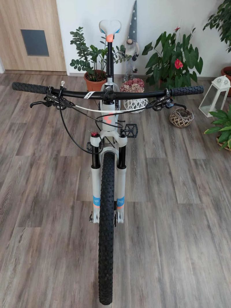 Prodám horské kolo Cube vel. L