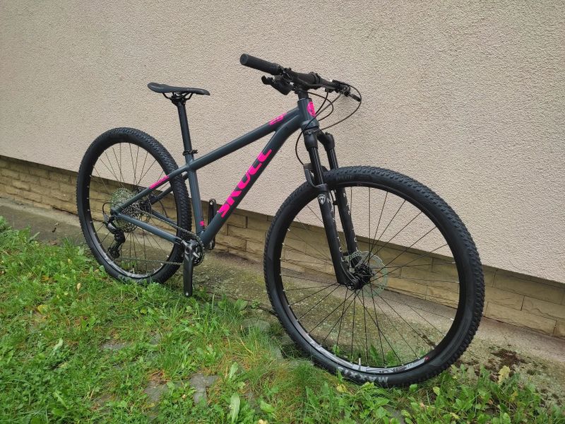 Rezervace RB CR 15", vidlice Manitou Markhor air, Shimano Deore 1x12, BOOST pevné osy