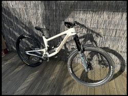 Nukeproof Giga