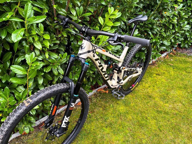 Pivot Firebird 29 Carbon X01