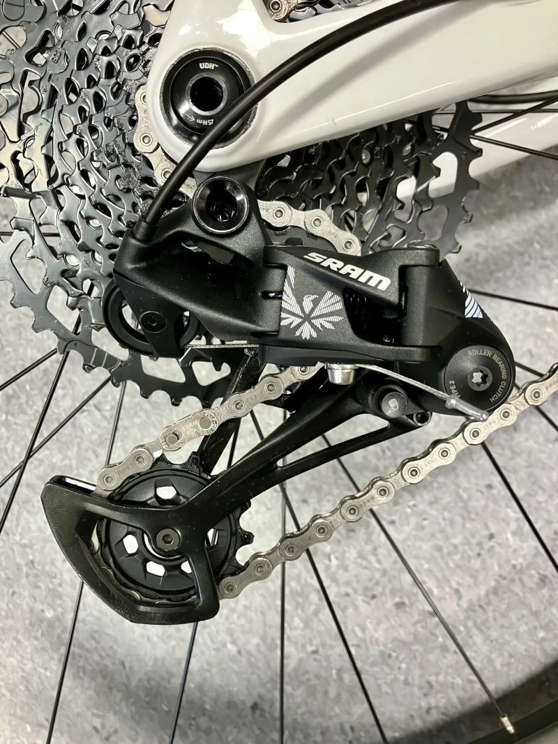 Sram NX pravá řadící páčka + přehazovačka (Praha, Rakovník)