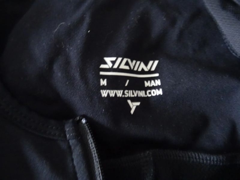 Silvini vel.M podzimní + zimní, skoro nenošené