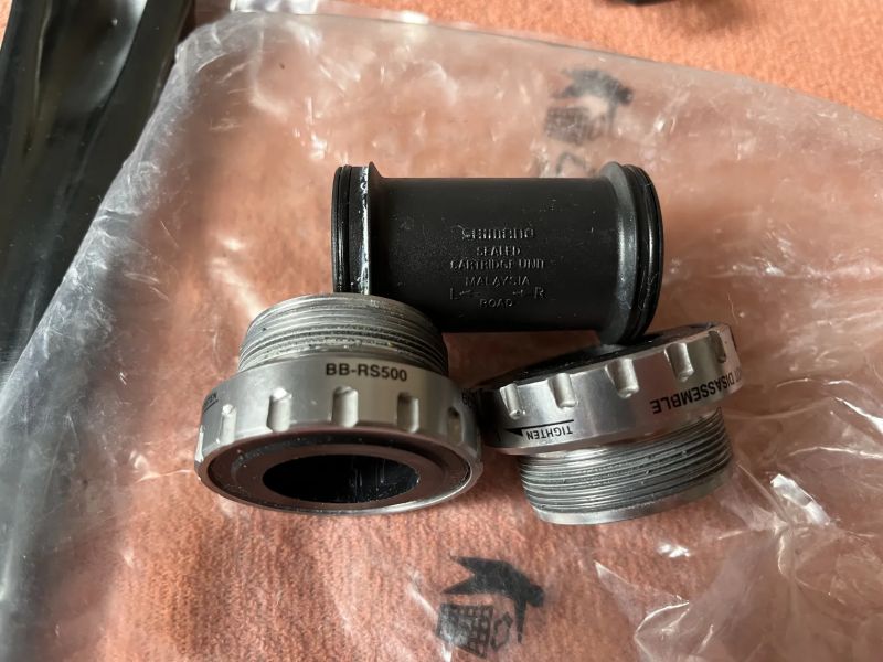 Shimano Tiagra FC-4700 172,5 mm s převodníky 10s 50/34 + středové složení BB-RS500