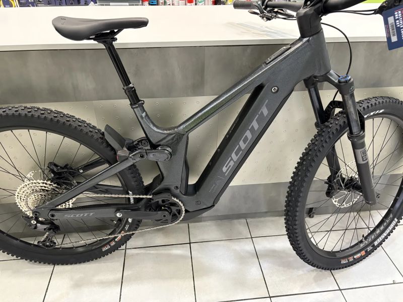 Scott Patron Eride 920