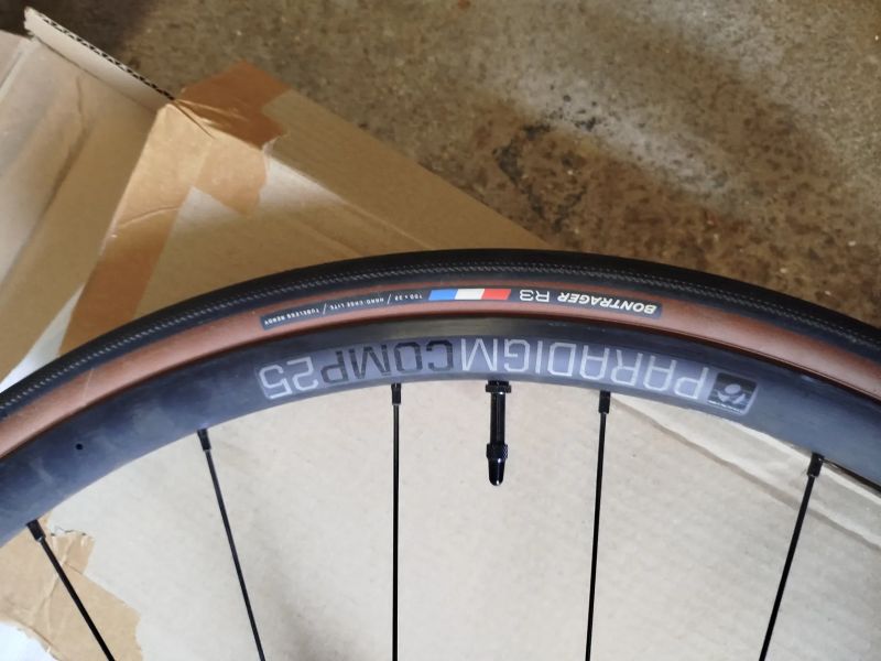 Bontrager Paradigm pro 25 